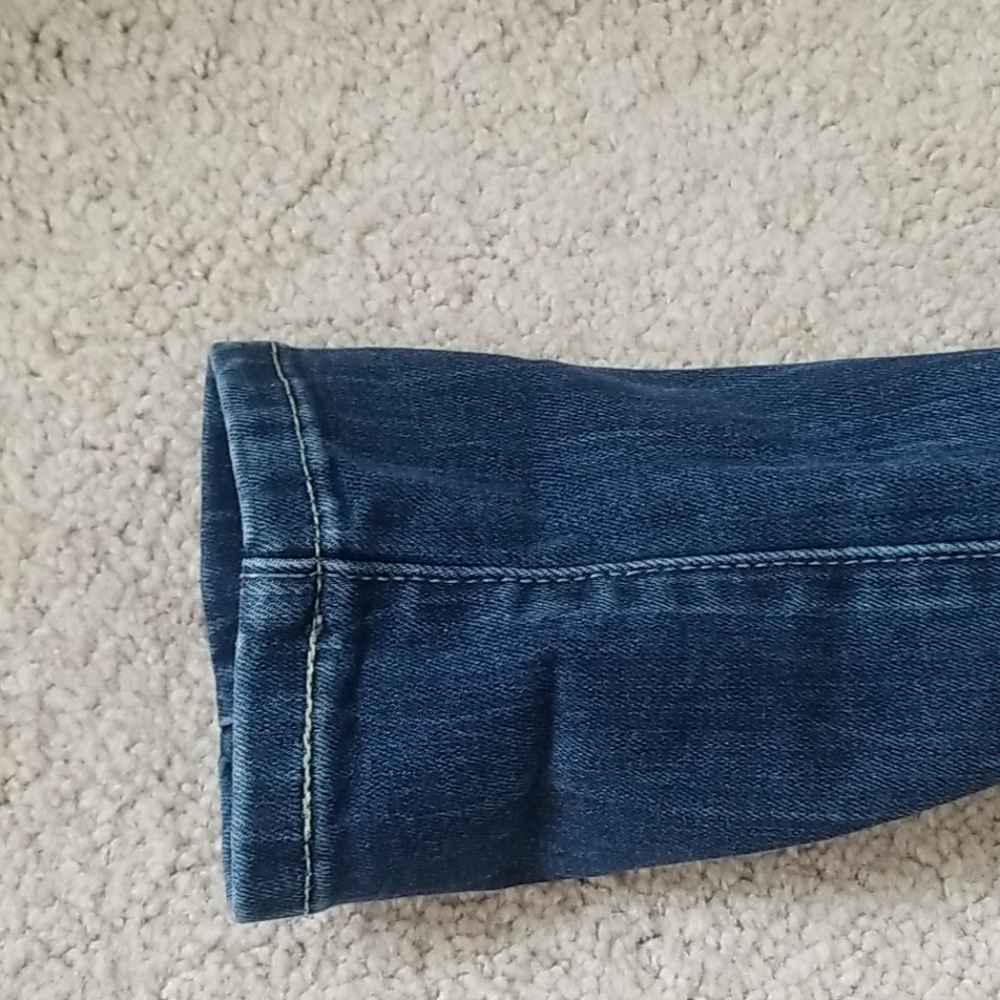 Levi's - Picture 4 of 4